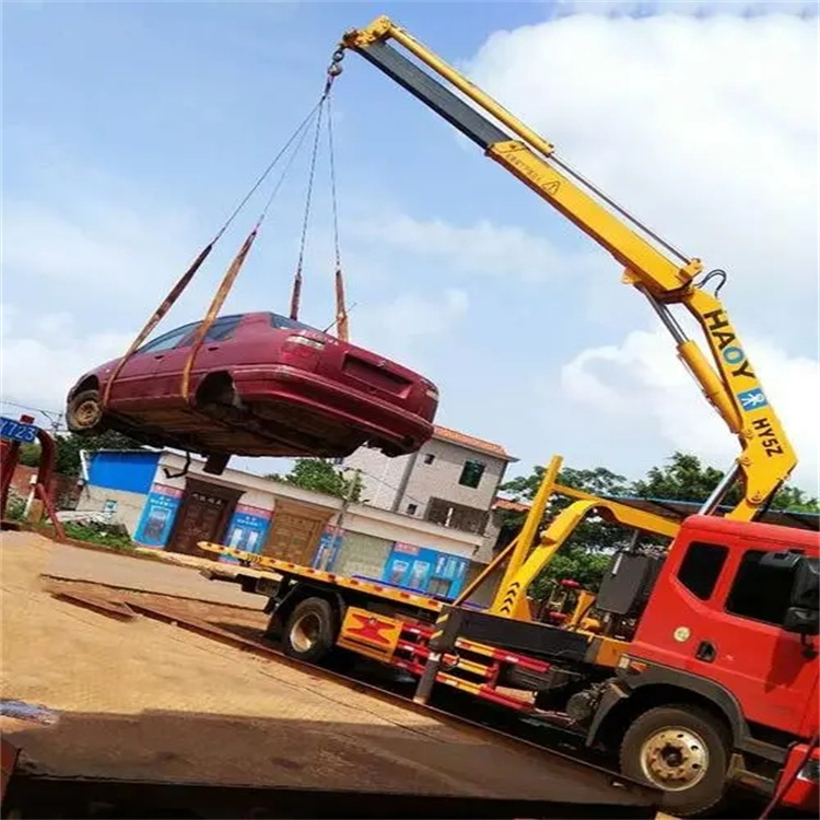 蠡县吊车救援小汽车怎么吊