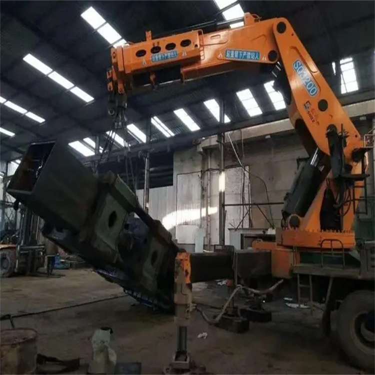 蠡县200吨折臂吊出租